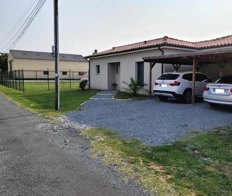 Maison Individuelle Cloturee Coutras Exterior foto