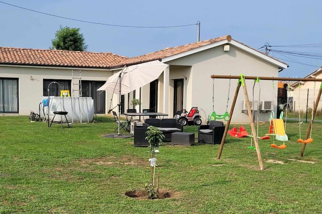 Maison Individuelle Cloturee Coutras Exterior foto